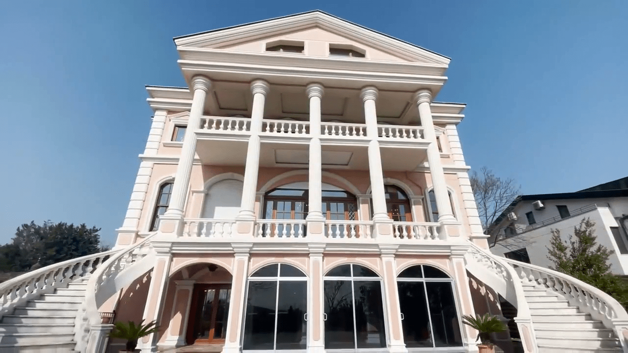 Herrenhaus Istanbul, Boğaz
